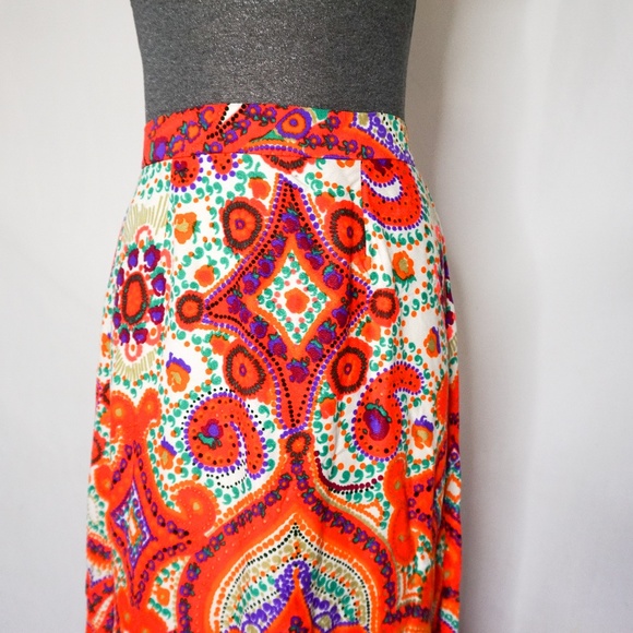 VINTAGE 60s Ornate Color Pattern Maxi Skirt - Picture 6 of 7